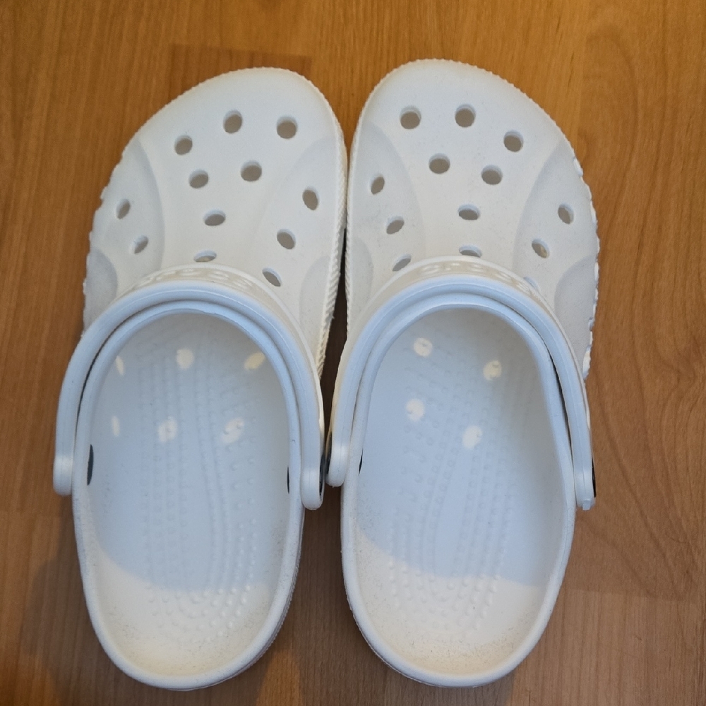 White Baya Crocs